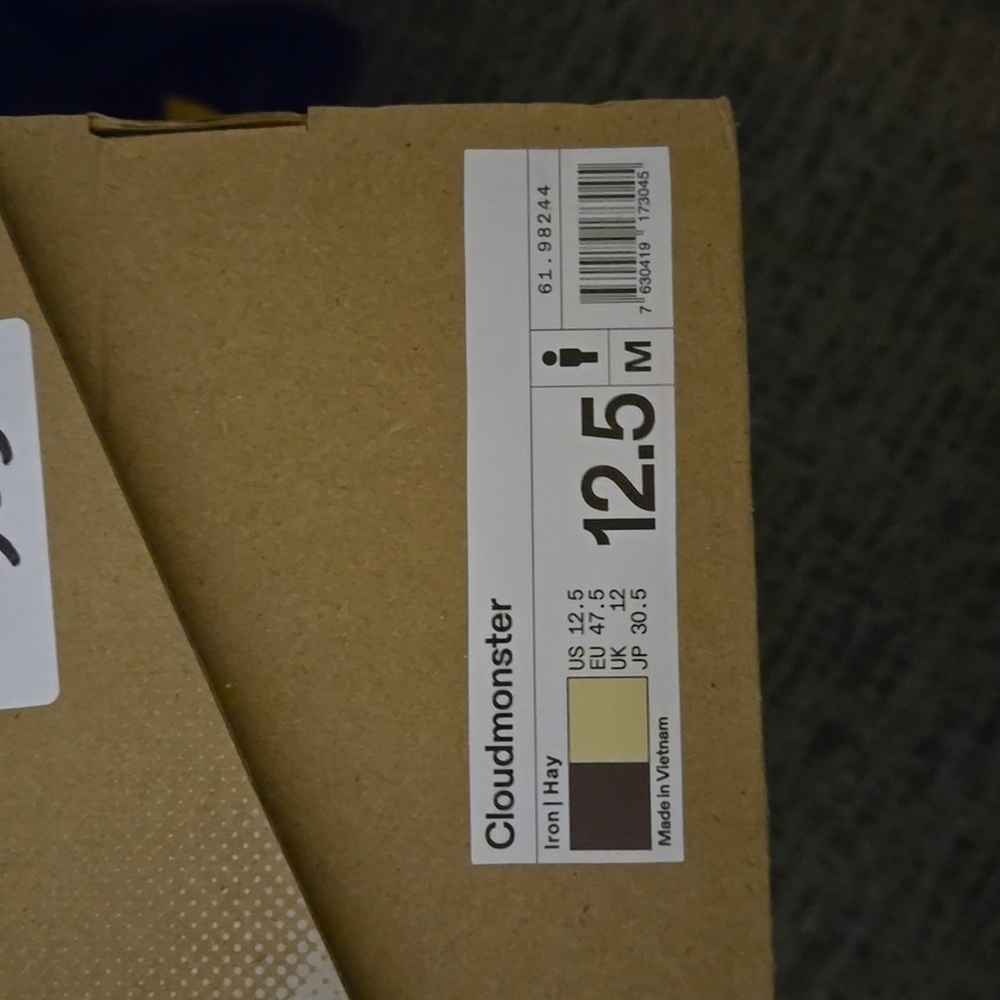 CLOUD SHOES - Picture 7 of 7